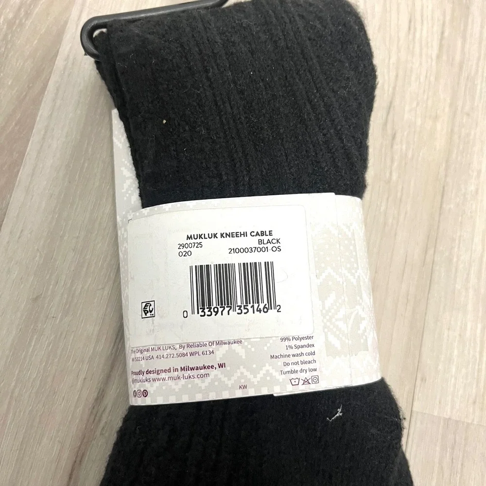Muk Luks Black Cable Knit Recycled Plastic Knee‎ High Socks in One Size NWT